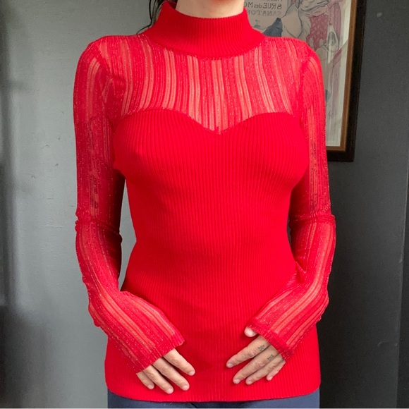 Red mesh turtleneck sweater - Picture 2 of 5